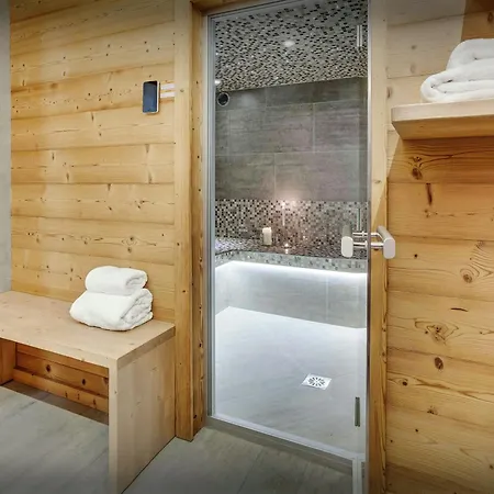 La Ferme A Juju - Ovo Network La Clusaz